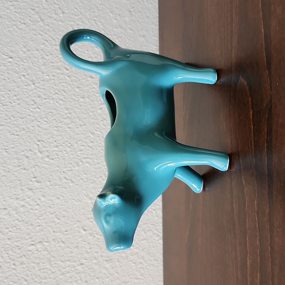Discontinued Pioneer Woman Teal Blue Cow Creamer